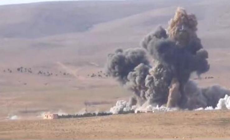 Máy bay tấn công A-10 Quân đội Mỹ bắn trúng mục tiêu. Ảnh: Tin tức Tham khảo, Trung Quốc.