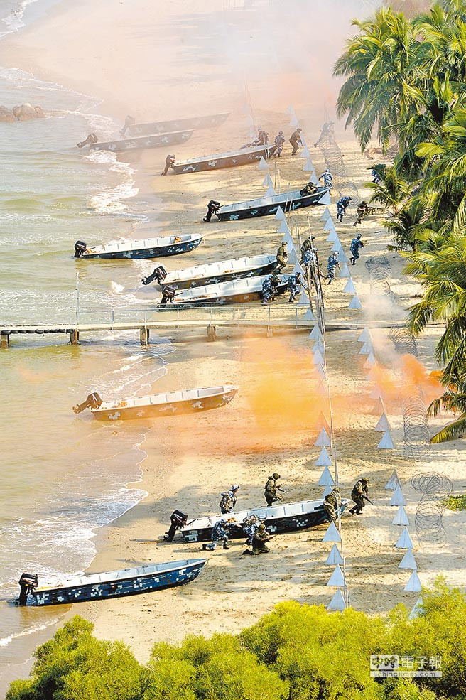 Hải quân Trung Quốc và Nga tổ chức diễn tập khoa mục đổ bộ đánh chiếm đảo đá trên Biển Đông. Ảnh: Chinatimes