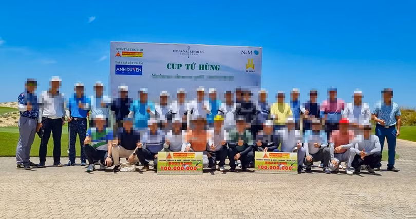 "Cúp Tứ Hùng"- một giải đấu golf tự phát có vận động tài trợ và thu tiền của người chơi gây lùm xùm dư luận trong thời gian qua.