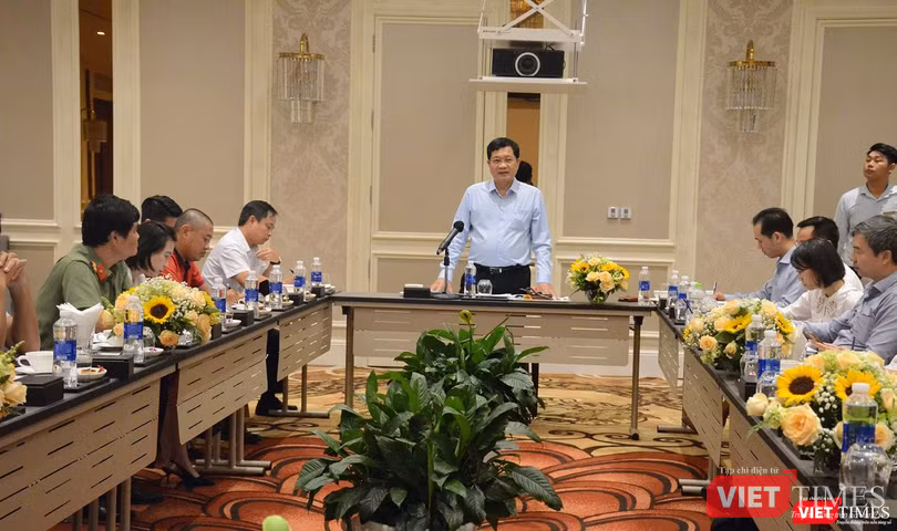 Ông Trần Phước Sơn - Phó Chủ tịch UBND TP Đà Nẵng - tại buổi làm việc với các thành viên Ban Tổ chức sự kiện Ông Trần Phước Sơn - Phó Chủ tịch UBND TP Đà Nẵng - tại buổi làm việc với các thành viên Ban Tổ chức sự kiện