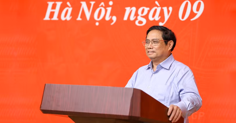 Thủ tướng phát biểu kết luận hội nghị sơ kết 6 tháng năm 2022 thực hiện Đề án phát triển ứng dụng dữ liệu dân cư, định danh và xác thực điện tử phục vụ chuyển đổi số quốc gia giai đoạn 2022-2025, tầm nhìn đến năm 2030 (Ảnh: VGP/Nhật Bắc)