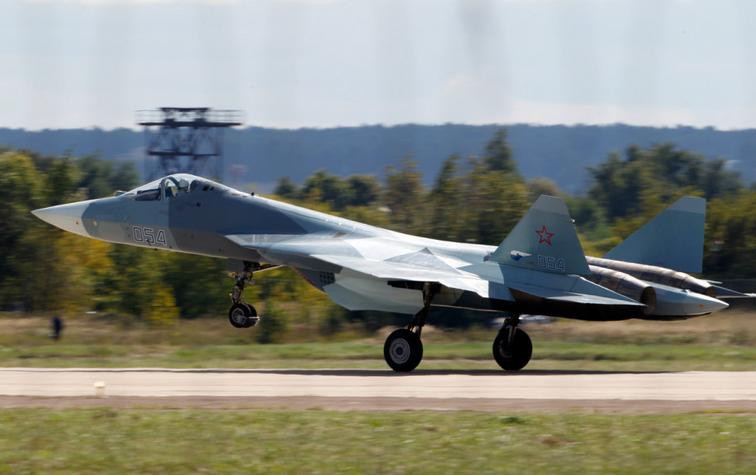 Máy bay chiến đấu tàng hình thế hệ thứ năm T-50 Nga (ảnh tư liệu)