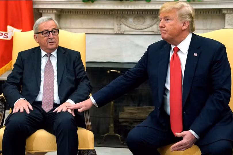 Chủ tịch Ủy ban châu Âu Jean-Claude Juncker và Tổng thống Mỹ Donald Trump. Ảnh: Sputnik.