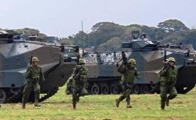 Quân đoàn cơ động đổ bộ của Lực lượng phòng vệ mặt đất Nhật Bản. Ảnh: Sina.