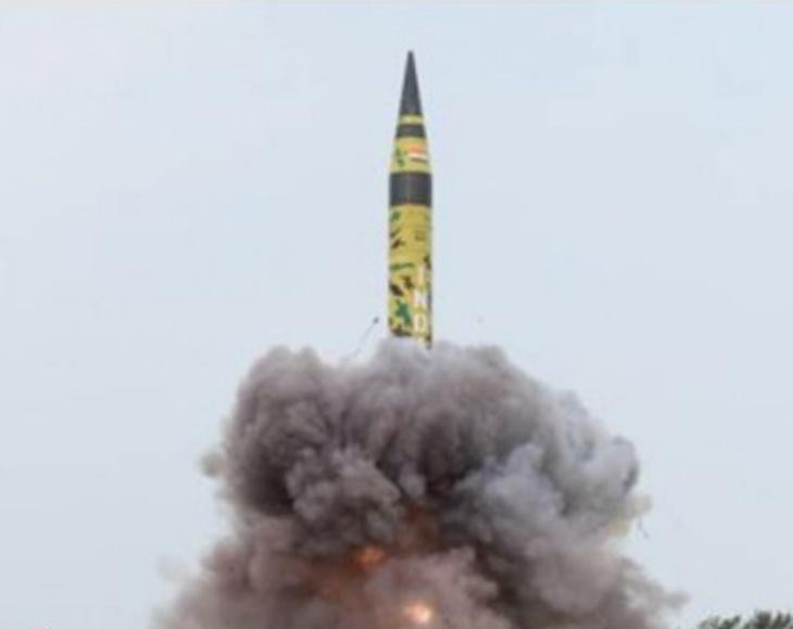 Ấn Độ cũng vừa mới bắn thử tên lửa đạn đạo tầm xa Agni-5 lần thứ 6 vào ngày 3/6/2018. Ảnh: Cankao. Ấn Độ cũng vừa mới bắn thử tên lửa đạn đạo tầm xa Agni-5 lần thứ 6 vào ngày 3/6/2018. Ảnh: Cankao.