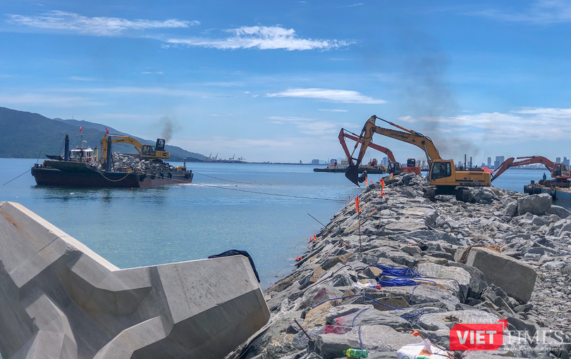 vt_cang lien chieu 11.png