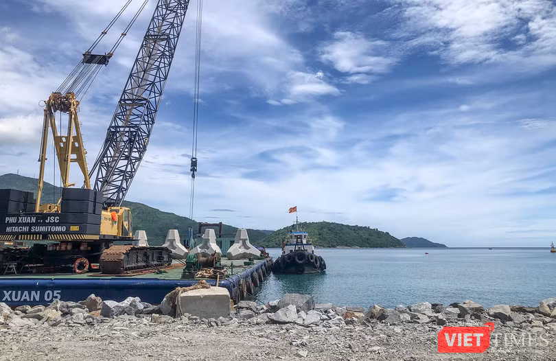 vt_cang lien chieu 16.png