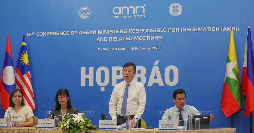 Bộ TT&TT tổ chức họp báo về hội nghị Bộ trưởng Thông tin ASEAN lần thứ 16, ASEAN+3 lần thứ 7 và các hội nghị chuyên ngành thông tin tại Việt Nam.