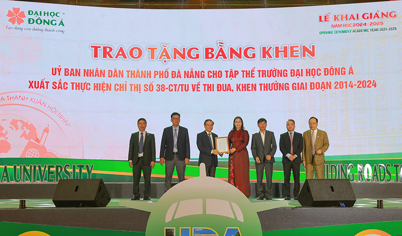 khai giang dh dang a 1.png