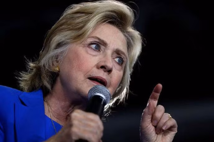 Bà Hillary Clinton, ứng cử viên Tổng thống Mỹ của Đảng Dân chủ. Ảnh: Express