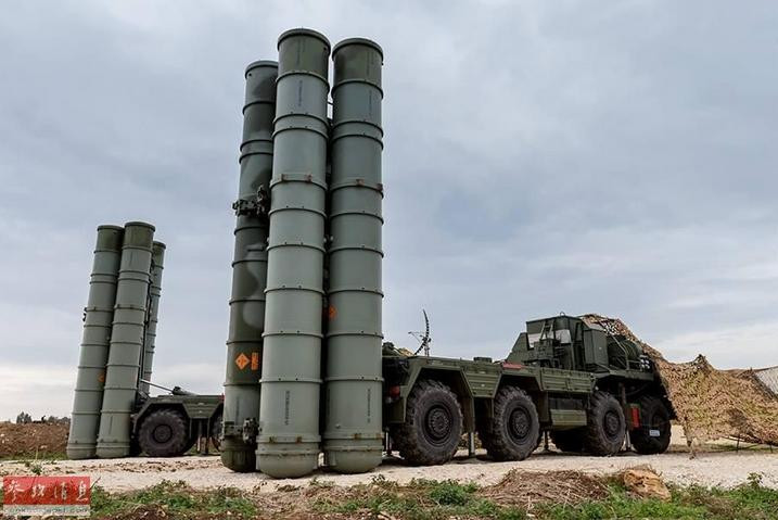 Trận địa tên lửa phòng không S-400 Nga ở Syria. Ảnh: Cankao