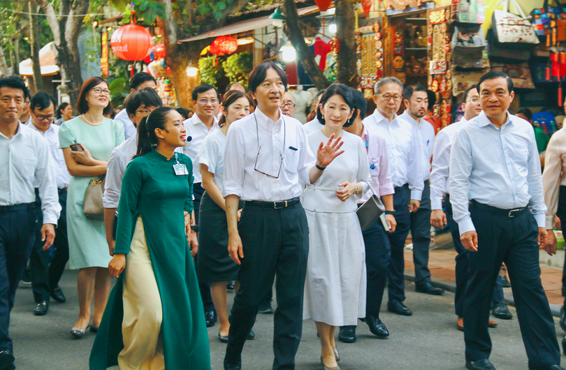 Hoàng Thái tử Nhật Bản thăm phố cổ Hội An