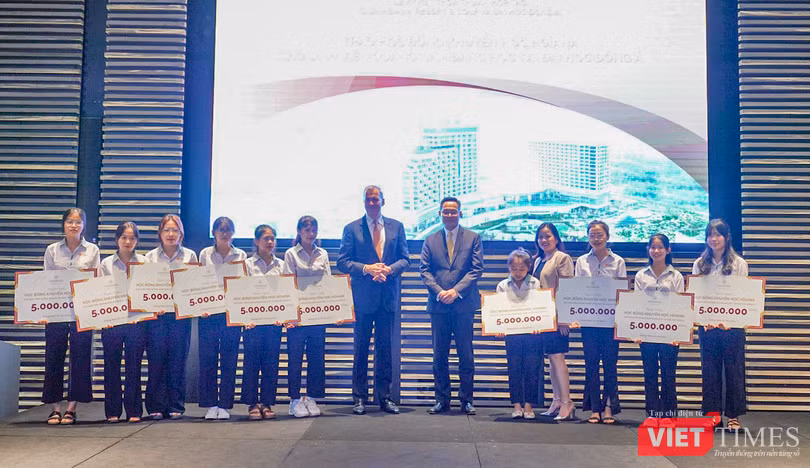 vt_dh dong a va hoiana 3.png