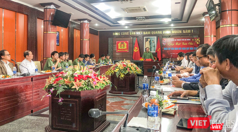 Thiếu tướng Vũ Xuân Viên – Giám đốc Công an TP Đà Nẵng - phát biểu tại buổi gặp mặt các cơ quan báo chí trên địa bàn TP Đà Nẵng nhân dịp Xuân Quý Mão 2023 Thiếu tướng Vũ Xuân Viên – Giám đốc Công an TP Đà Nẵng - phát biểu tại buổi gặp mặt các cơ quan báo chí trên địa bàn TP Đà Nẵng nhân dịp Xuân Quý Mão 2023