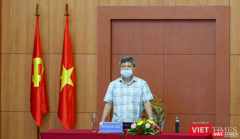 Ông Hồ Quang Bửu - Phó Chủ tịch UBND tỉnh Quảng Nam chủ trì cuộc họp báo tình hình KT-XH địa phương 6 tháng đầu năm 2021