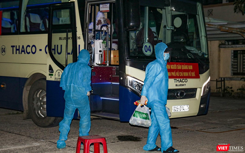 Sáng 23/7, đoàn xe chở công dân Quảng Nam từ TP HCM về quê đã trở về đến Quảng Nam