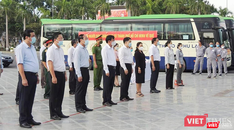 Lãnh đạo tỉnh Quảng Nam tại lễ tiễn