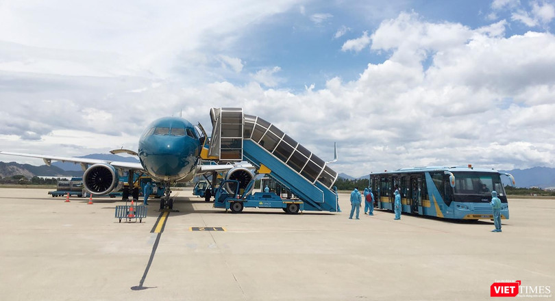 Chuyến bay giải cứu công dân ở nước ngoài về nước hạ cánh tại sân bay Đà Nẵng