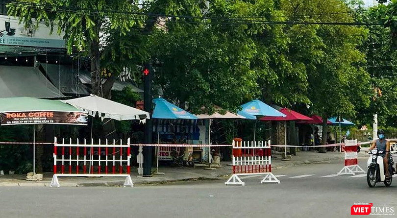 Một chốt kiểm soát dịch COVID-19 trên địa bàn TP Hội An (Quảng Nam)