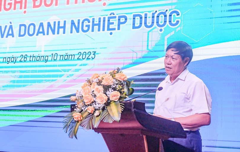 Thứ trưởng Bộ Y tế Đỗ Xuân Tuyên phát biểu tại hội nghị