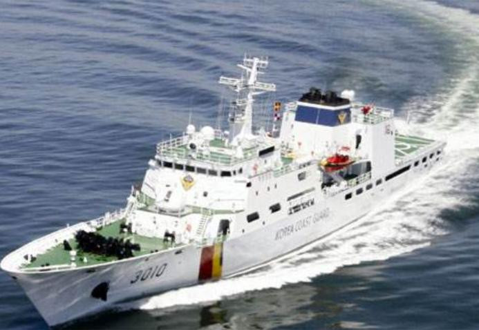 Tàu cảnh sát biển Hàn Quốc. Ảnh: Thời báo Hoàn Cầu