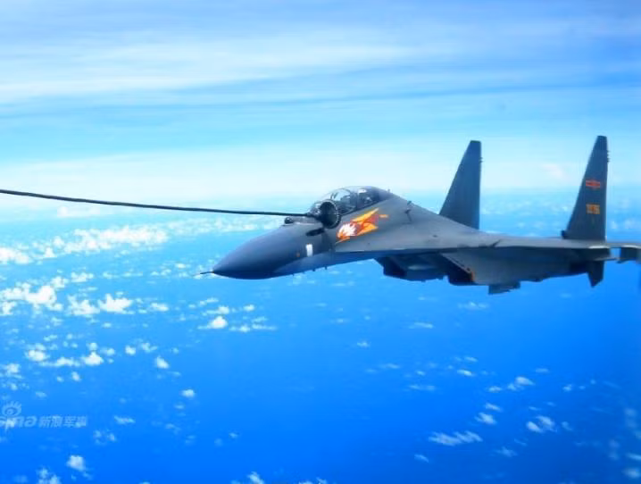 Máy bay chiến đấu Su-30MKK Không quân Trung Quốc. Ảnh: Sina