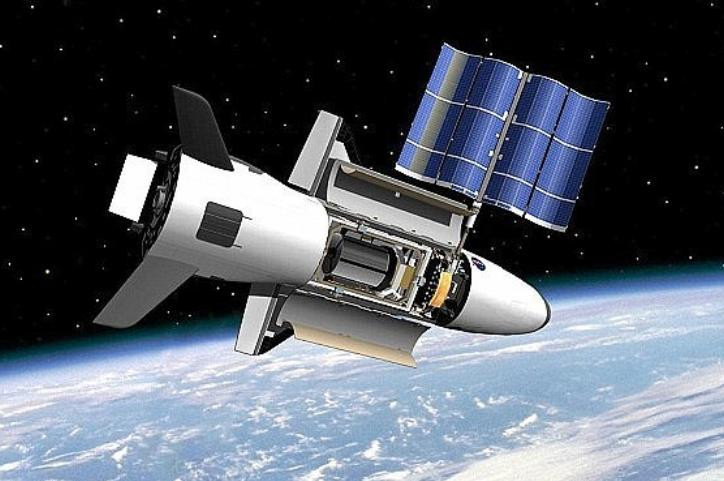 Máy bay không gian không người lái X-37B Mỹ. Ảnh: Sina
