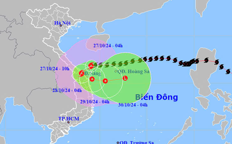 Bão Trà Mi giật cấp 12, Thừa Thiên Huế cấm người dân ra đường