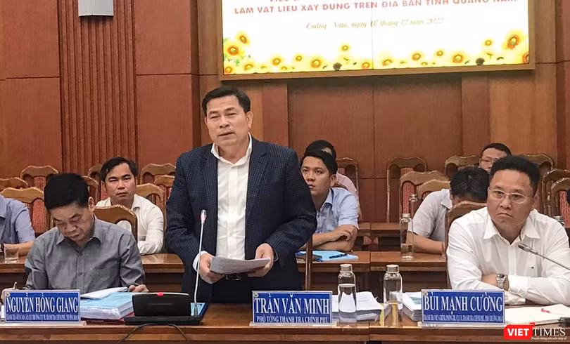 Phó Tổng Thanh tra Chính phủ Trần Văn Minh chủ trì buổi công bố quyết định thanh tra đối với công tác quản lý, sử dụng đất đai, đầu tư xây dựng, khai thác khoáng sản tại Quảng Nam.