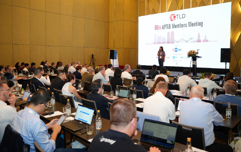 hoi nghi internet 1.png