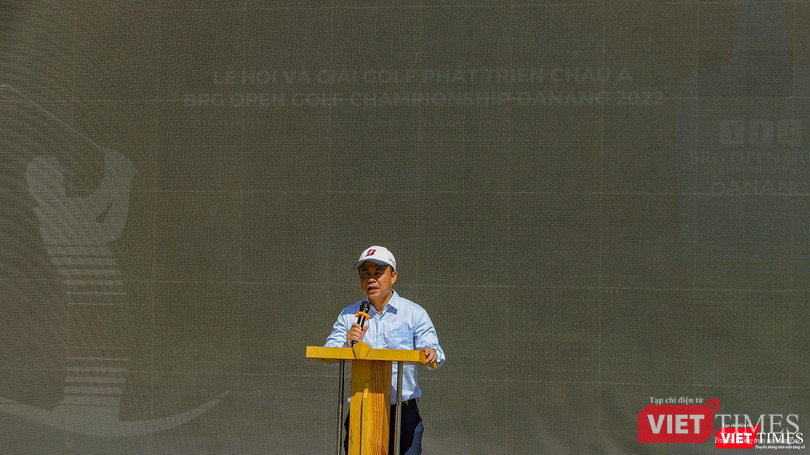 Ông Nguyễn Xuân Bình - Phó Giám đốc Sở Du lịch TP Đà Nẵng, Phó Trưởng ban thường trực Ban tổ chức Lễ hội du lịch Golf Đà Nẵng 2022 phát biểu khai mạc