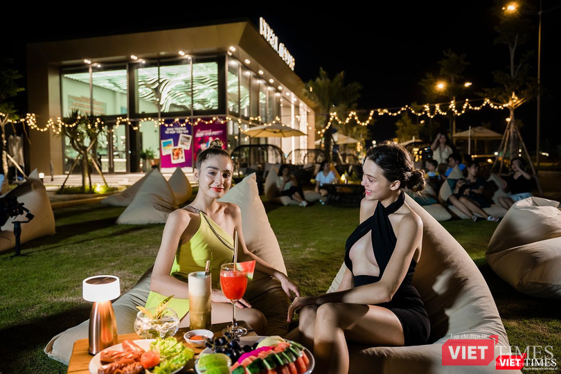 Loạt lễ hội sôi động, nóng bỏng tại Regal Legend sẽ bổ sung kịp thời chốn vui chơi, giải trí cho du khách khi đặt chân đến Quảng Bình trong dịp đại lễ 2/9.