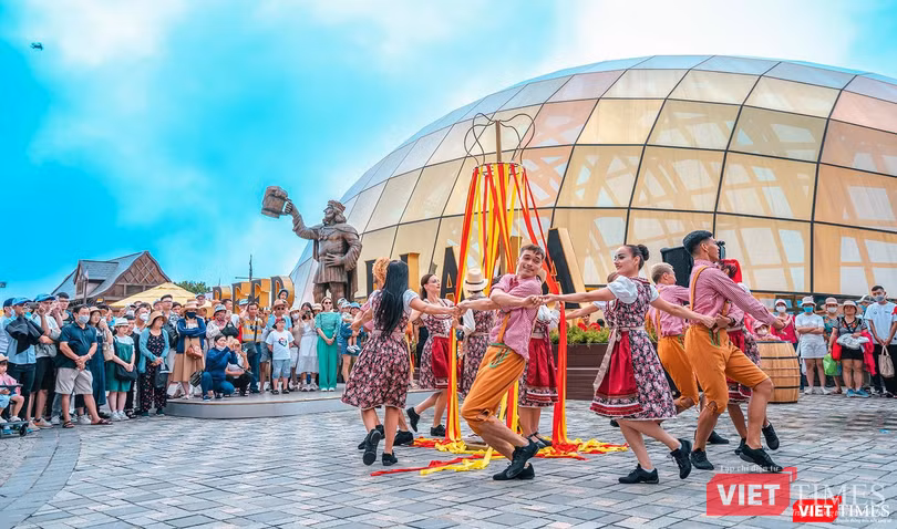 Sun World Bà Nà Hill tổ chức nhiều hoạt động và dịch vụ mới phục vụ du khách đến Đà Nẵng