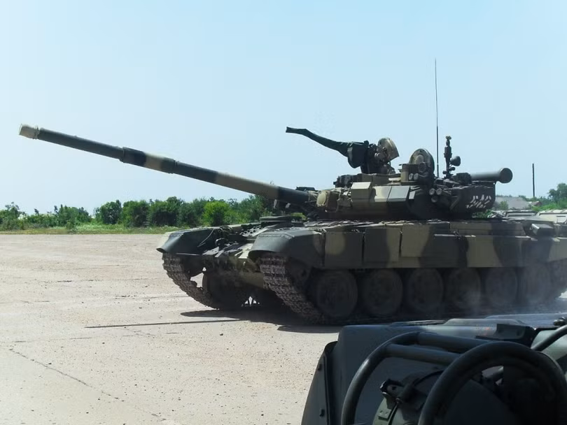 Xe tăng chiến đấu dòng T-90 của Quân đội Nga. Ảnh: Sina.