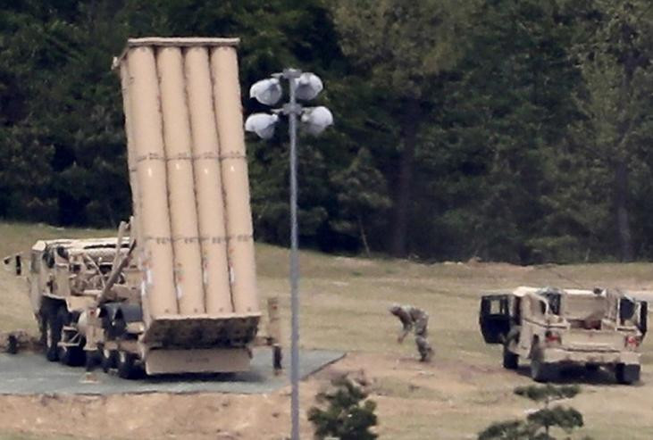 Mỹ triển khai THAAD ở Hàn Quốc. Ảnh: South China Morning Post.