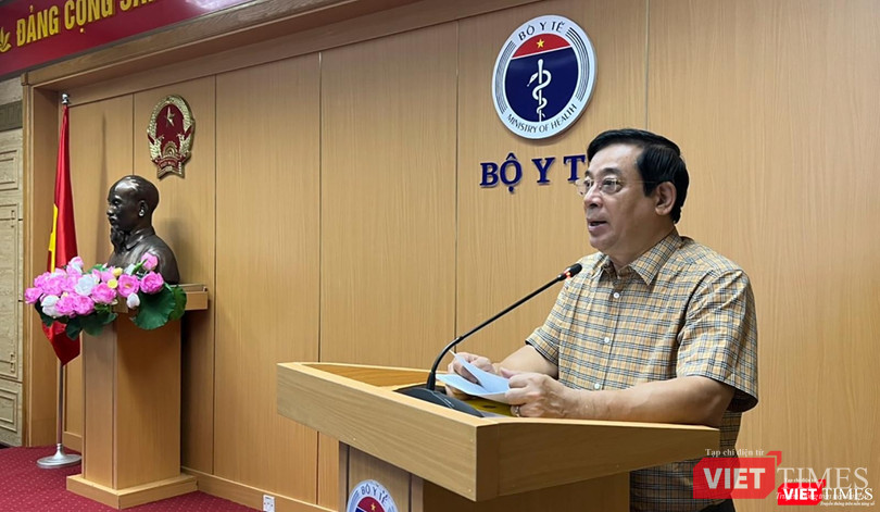 PGS.TS. Lương Ngọc Khuê - Cục trưởng Cục Quản lý Khám và chữa bệnh Bộ Y tế phát biểu tại hội nghị PGS.TS. Lương Ngọc Khuê - Cục trưởng Cục Quản lý Khám và chữa bệnh Bộ Y tế phát biểu tại hội nghị