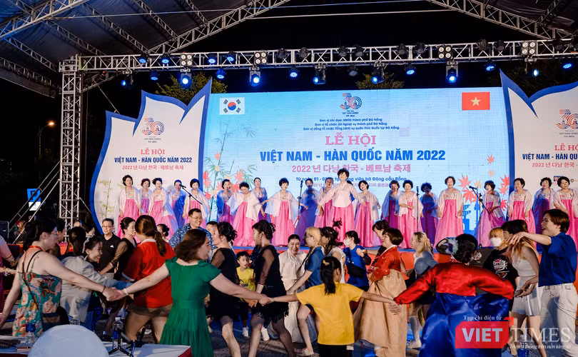 vt_le hoi viet nam han quoc 1.png