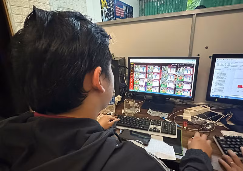 Công an TP Huế phá đường dây đánh bạc trực tuyến do Phạm Thị Bích Ngọc tổ chức. Ảnh: Nguyễn Lê.