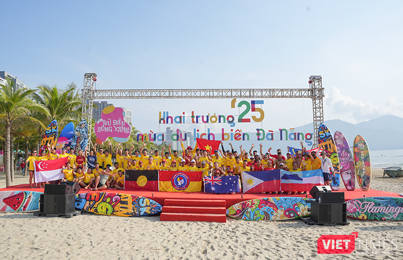 vt_du lich bien 1.png