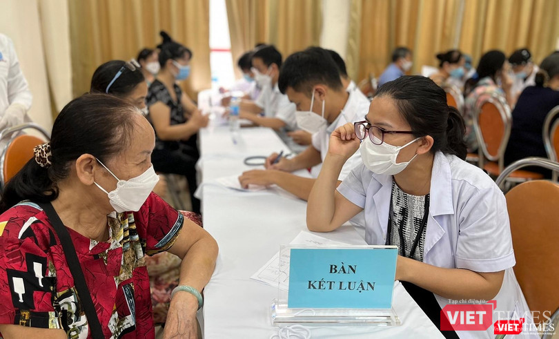 Tư vấn, hướng dẫn sau khám