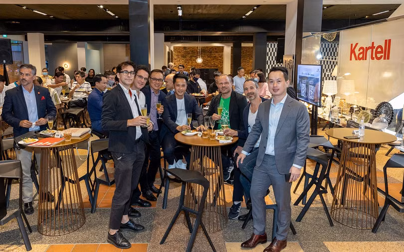 Ông Lê Trần Hồng Phúc - Phó Tổng Giám đốc Tài chính Đất Xanh Miền Trung (phải) cùng các đối tác danh tiếng tại sự kiện.