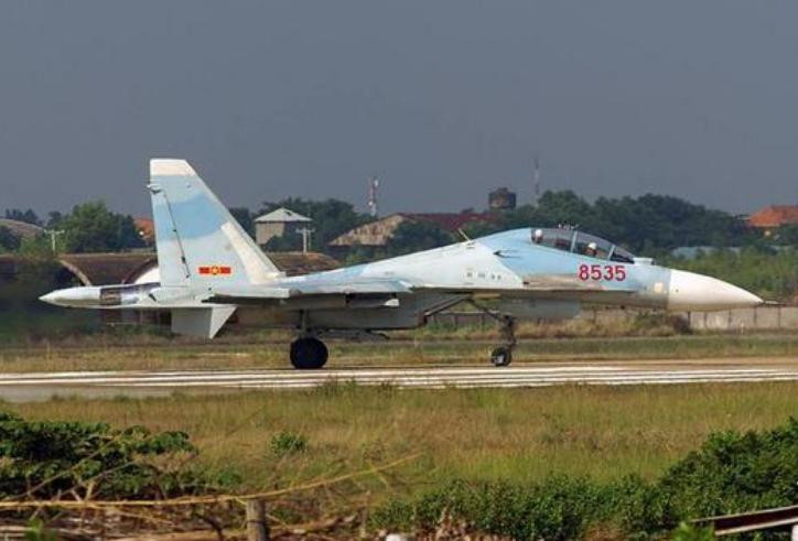 Máy bay chiến đấu Su-30MK2V của không quân Việt Nam. Ảnh: Sina.