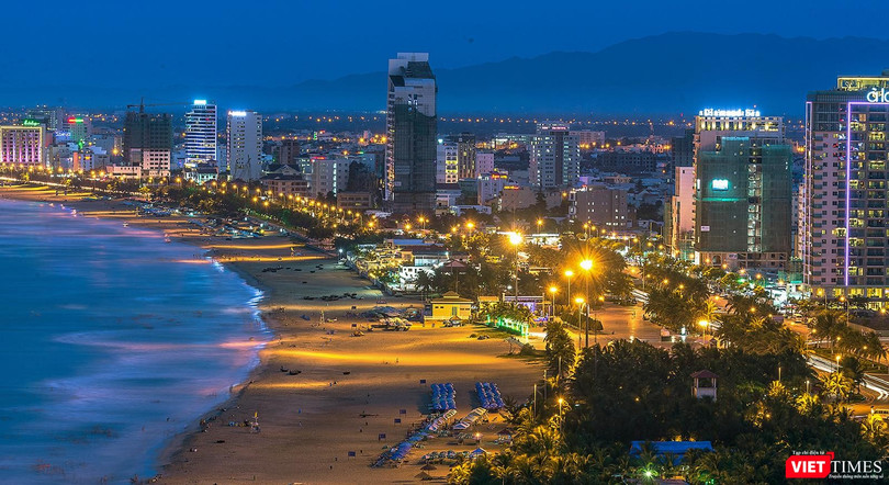 Bãi biển du lịch phía Đông TP Đà Nẵng đã bắt đầu nhộn nhịp đón khách du lịch trở lại