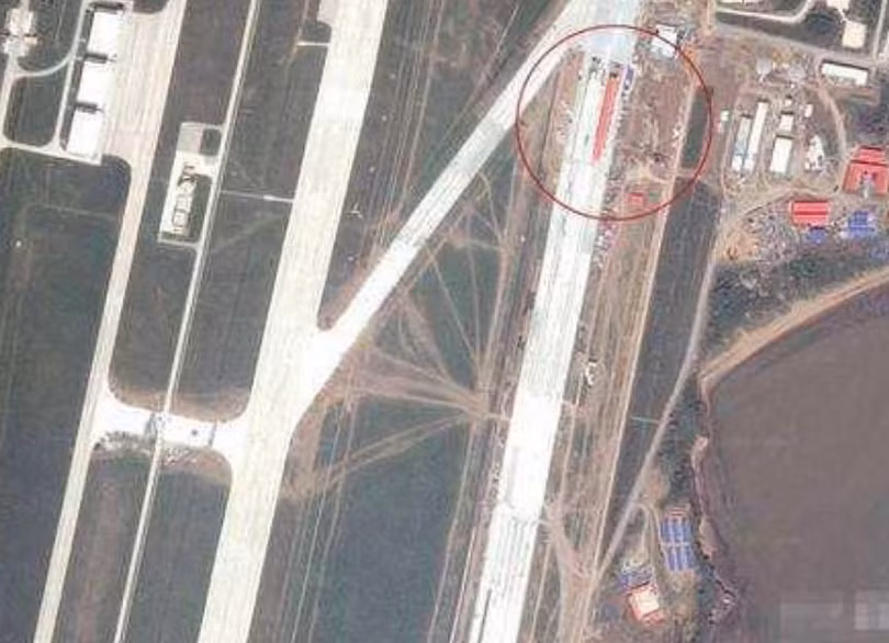 Tàu sân bay tự chế đầu tiên Type 001A Trung Quốc. Ảnh: Sina