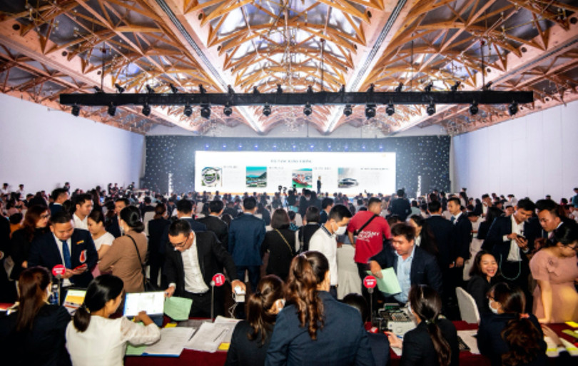 Sức nóng từ Kỳ Co Gateway đã thu hút hàng trăm nhà đầu tư từ khắp mọi nơi.