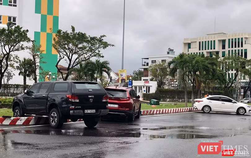 Leo lên giải phân cách