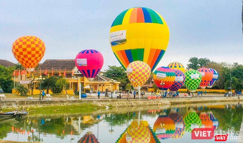Khinh khí cầu chuẩn bị cho sự kiện Ngày hội Khinh khí cầu sẽ diễn ra tại Hội An vào ngày 25/3