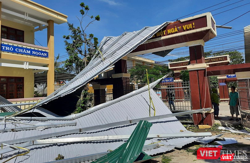 Trường học bị hư hại nghiêm trọng