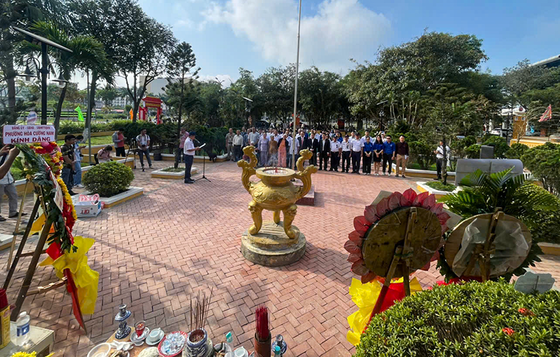 Hội Cán bộ chiến sỹ Trường Sa 83 tổ chức Lễ tưởng niệm.