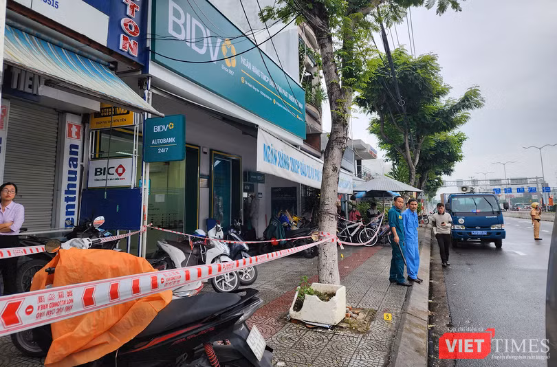 vt_cuop ngan hang 4.png